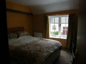 Sir Alfred Munnings Hotel - Værelse