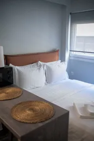 Rooster Suites - Room