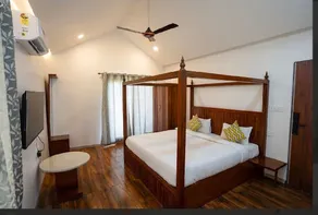 Ayush retreat restaurant and resort - Room
