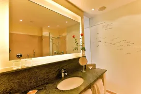 Hotel Adler Asperg - Bathroom