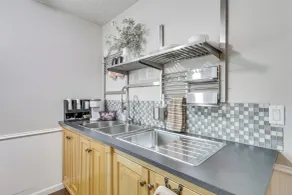 2 Mi to Dtwn Forest Grove: Quiet Studio w/ Yard - Intérieur