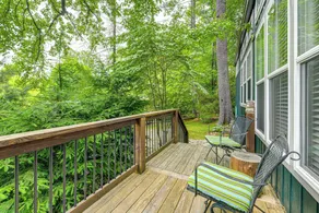 Highlands Vacation Rental - Walk to Main St! - Interiör