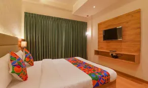 FabHotel Pratham Inn - Quarto
