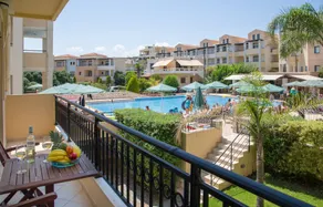 Gianthea Studios and Apt - Basseng
