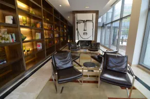 Toronto Escape - The Ruby Pink Suite - Lobby