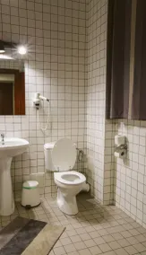 Alteea 2 Deluxe Bucharest Apartments - Bathroom