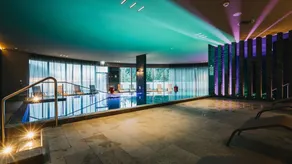 Peaks Place Apartments & SPA - Pool