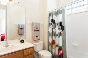 Disney Area 4BR Villa, Private Pool in Reunion Resort - Salle de bain