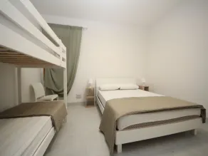 Modern apartment near the beach - Camera