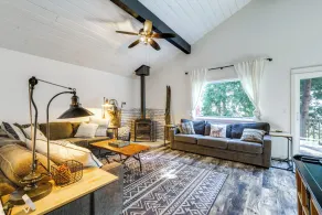 Cold Springs Escape: A/C, Hot Tub, Generator, WiFi - Interiør