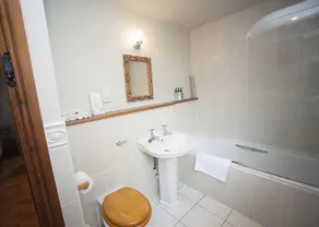 Beeches Farmhouse Country Cottages & Rooms - Bagno