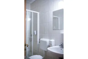 Wellness Hotel Szindbád - Badezimmer