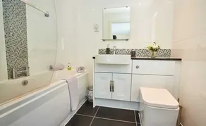 Auchenheglish Lodges - Chapelhill - Bad