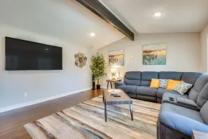 11 Mi to Mercedes-benz Stadium: Home w/ Yard! - Interior