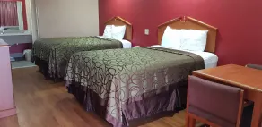 Deluxe Inn - Chambre