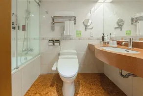 Cosmos Hotel Taipei - Bathroom