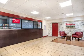 HomeTowne Studios by Red Roof Montgomery - Midtown - Reception