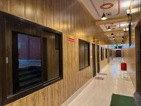 Hotel in Naimisharanya - Vestíbulo