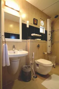 Regency Tuticorin by GRT Hotels - Bathroom