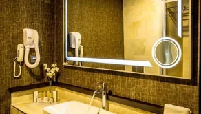 Lozengrad Hotel - Bathroom