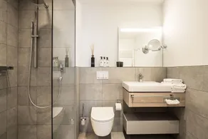 Maximilians Boutique-Hotel Landau - Bathroom