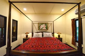 Baan Nai Soi Homestay - Chambre