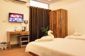 Meadowlark - Room