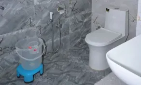 R Narayan pleasant Inn hotel - Badezimmer