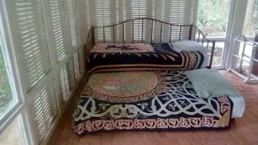Tingalaya's Retreat - Rom