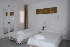 Lagos de Fañabé Beach Resort - Room