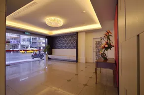 Ai Lai Fashion Hotel - Interior entrance