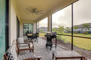 Resort-style Living! Walkable Bradenton Getaway - Innvendig