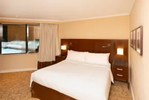 Radisson RED London Twickenham - Room