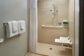 Courtyard by Marriott Myrtle Beach Broadway - Værelse