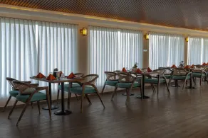 Divine Lake Cruise - Restaurant