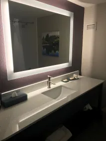 La Quinta Inn & Suites by Wyndham Denver Aurora Medical - Salle de bain