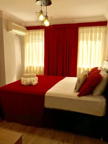 Sirena's Suites - Room