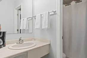 The Niantic Inn - Baño