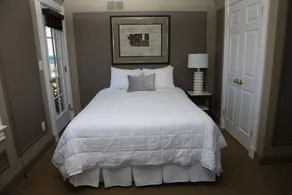 The Ocean Plaza Hotel - Chambre