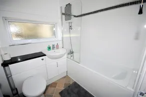 Get Away Home With Hot Tub Sleeps 7 - Badrum