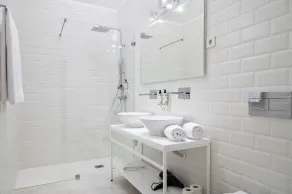 Oporto Comfort Charming Cedofeita - Free Parking - Salle de bain
