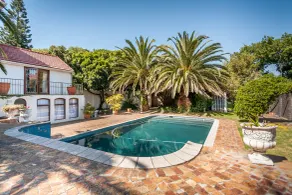 Applegarth B and B and Self Catering Studios - Pool