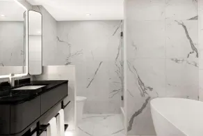 Revery Toronto Downtown, Curio Collection by Hilton - Salle de bain