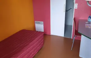 Première Classe Vierzon - Chambre