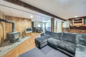 Group Getaway w/ Fire Pit: Near Susquehanna River! - Innvendig