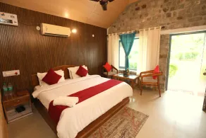 Aranya Resort & Suites By Shivaneel Hospitality - Chambre