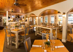 The Nest on Saratoga Lake - Restaurang