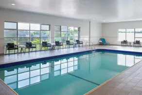 TownePlace Suites by Marriott Niagara Falls Canada - Pool