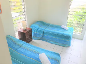 Mango Tree Holiday Apartments - Room