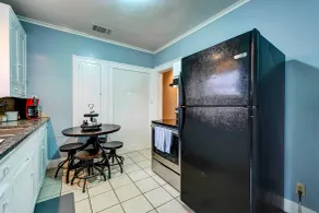 By Dtwn Lubbock! Spacious 4BR Home Near Texas Tech - Innvendig